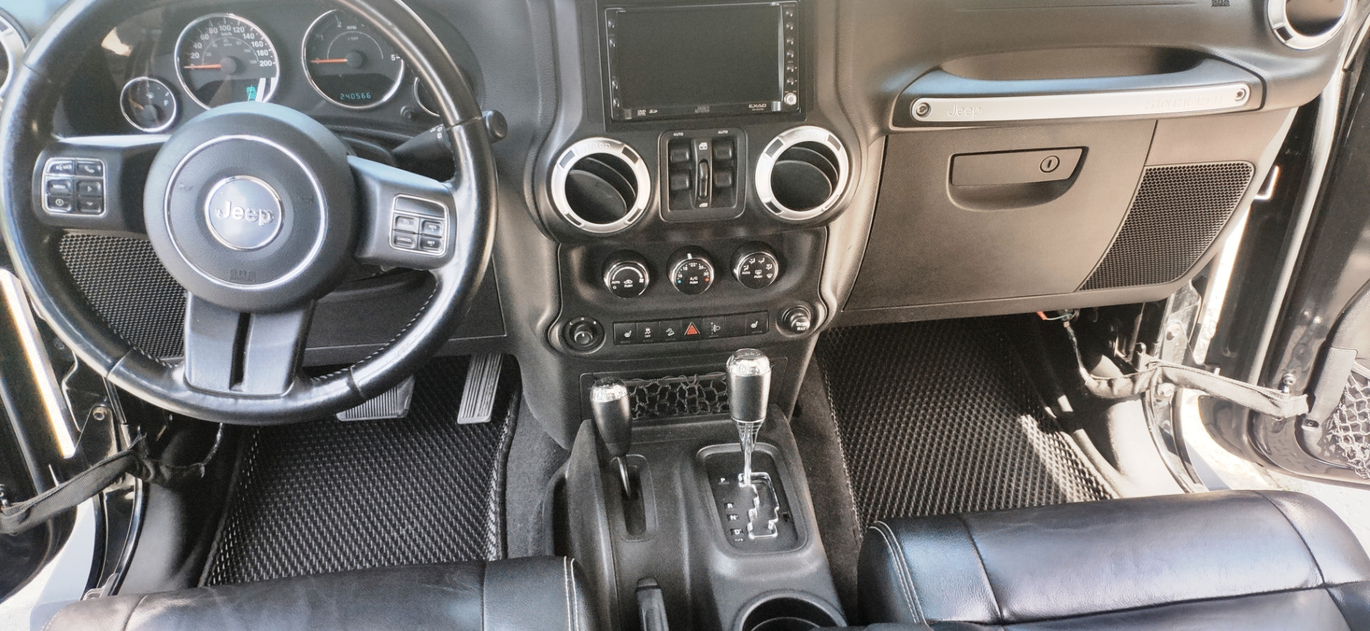EVA автоковрики для Jeep Wrangler JK (2010—2018) 5d рестайлинг — IMG_20210617_120625